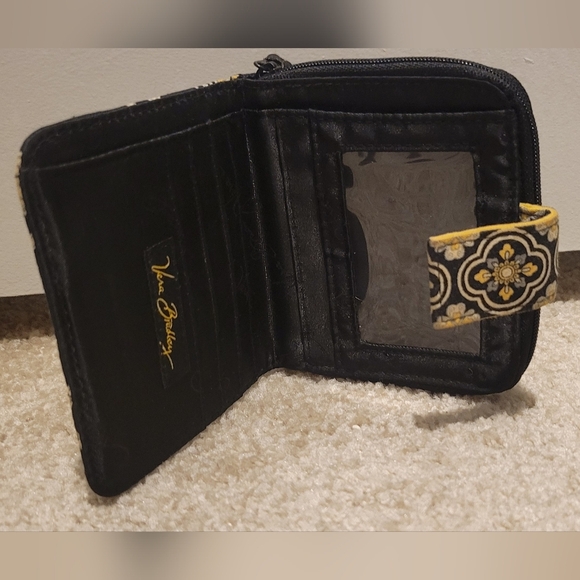 Vera Bradley wallet - Picture 3 of 8